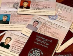 Два безработных мужчины занимались нелегальной регистрацией мигрантов