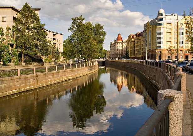 В Петербурге на месяц закроют реки и каналы
